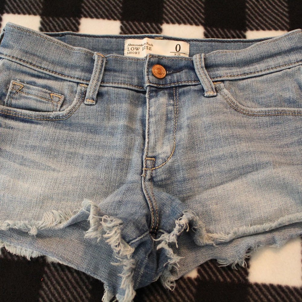 Abercrombie Low-rise shorts